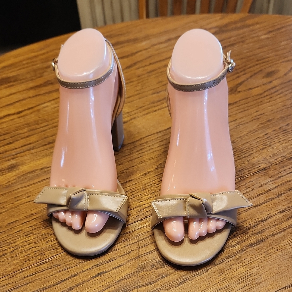 On 34th Amanda Ankle Strap Sandals Size 6.5